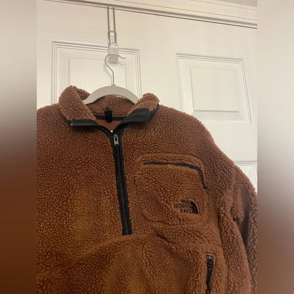THE NORTH FACE Extreme Pile Sherpa Fleece Pullover - Picture 3 of 6